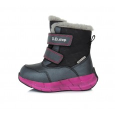Snow shoes 30-35. F61260BL