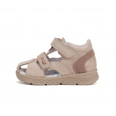 Sandals 28-33. DA05-5-1422L