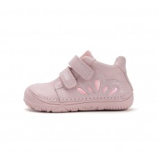 Barefoot shoes 20-25....