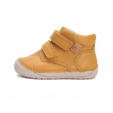Barefoot shoes 20-25....